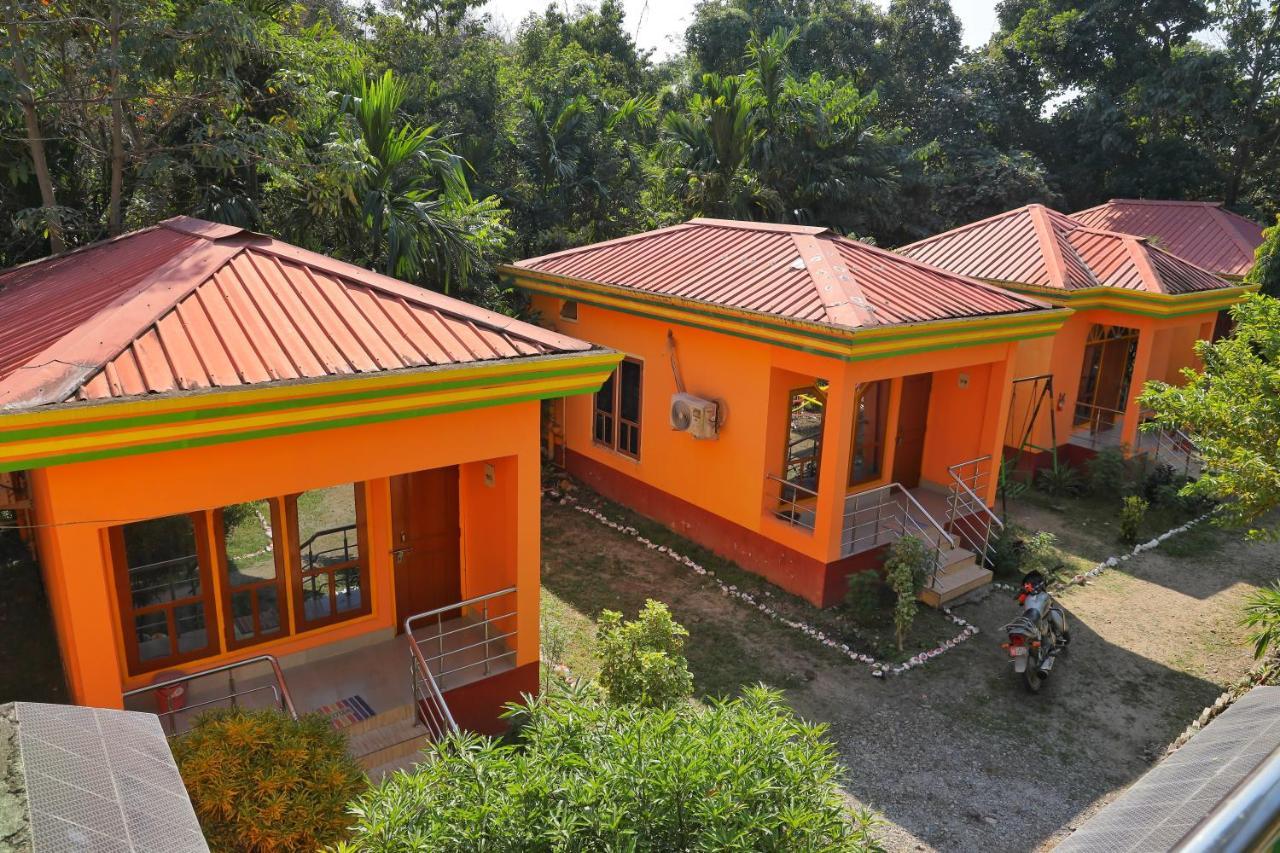 Hotel Prakriti Neerh Jyoti Gaon Zewnętrze zdjęcie