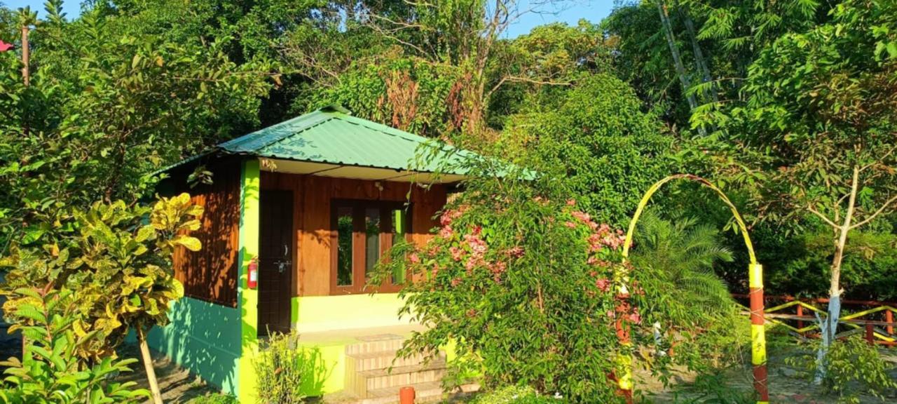 Hotel Prakriti Neerh Jyoti Gaon Zewnętrze zdjęcie