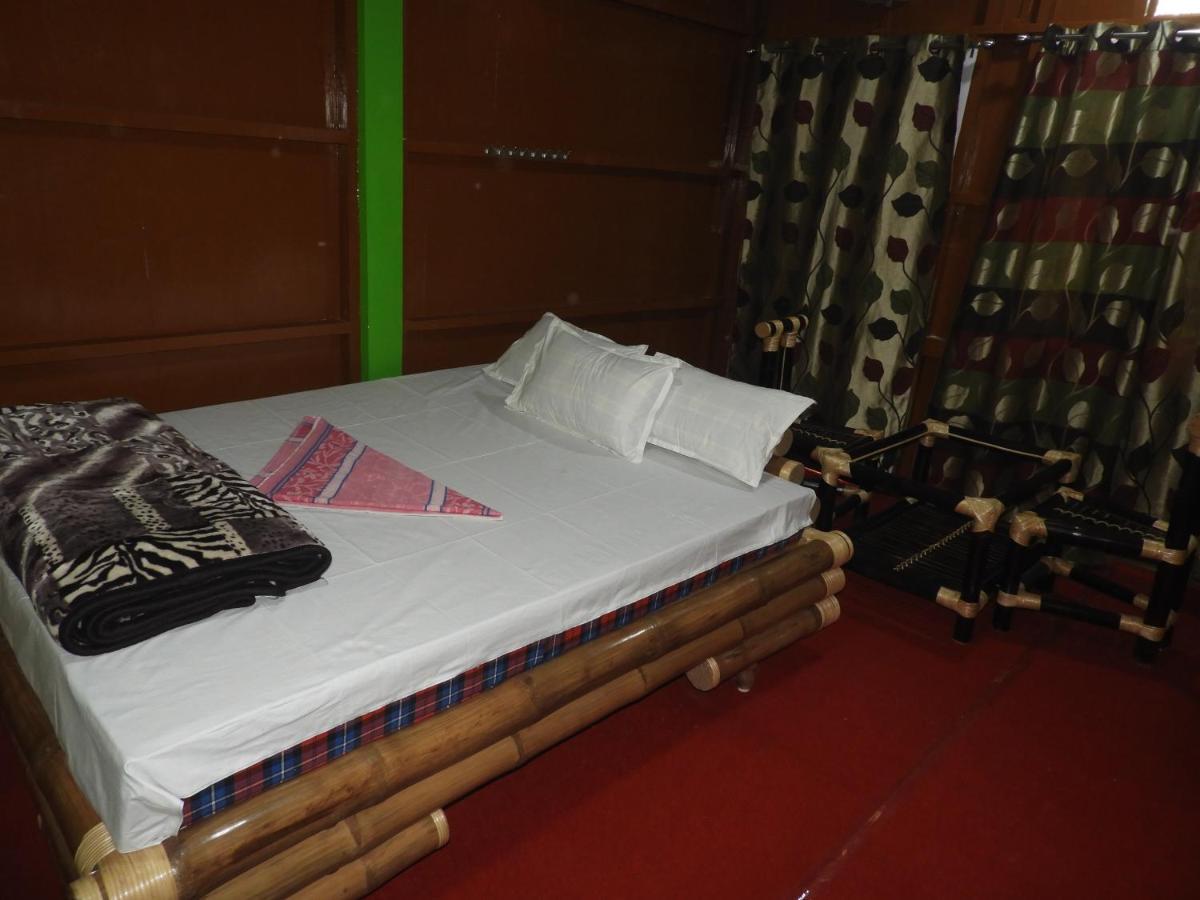 Hotel Prakriti Neerh Jyoti Gaon Zewnętrze zdjęcie